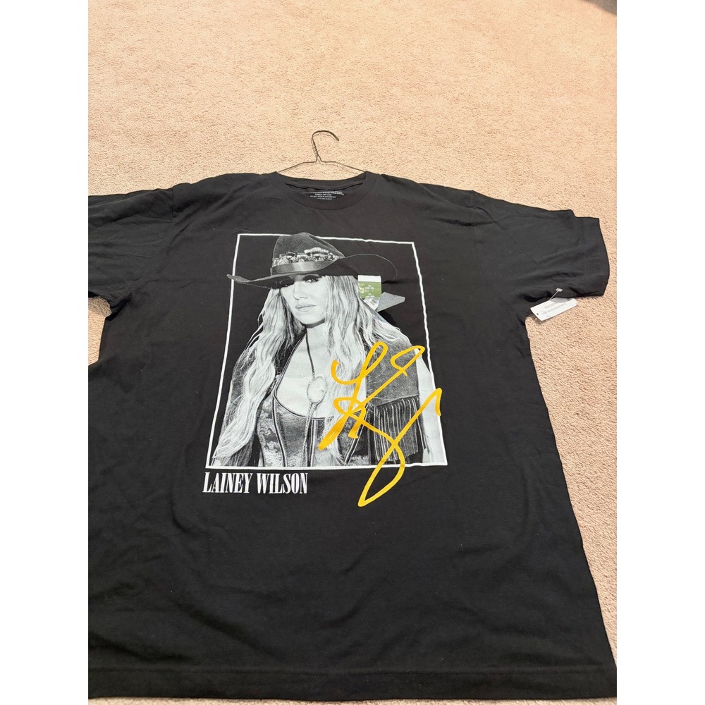 Lainey Wilson Signature Graphic T-Shirt Black XL GTM7B01MLC Country Music Tee